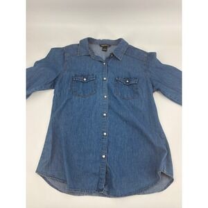 Millenium Women's Medium‎ Denim Shirt Long Sleeve Button Front Pockets Blue